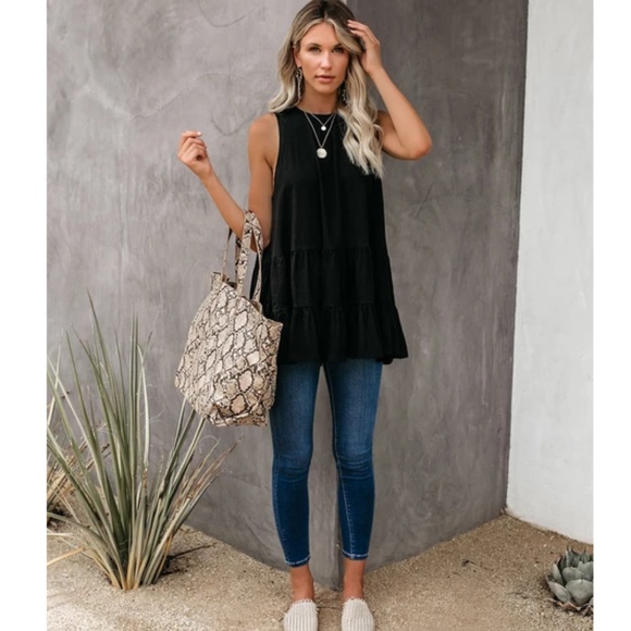 OCTAVIA Ruffle Hem Sleeveless Blouse - Picture 2 of 8